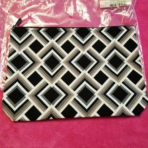 Thirty-One Bags Zipper Pouch